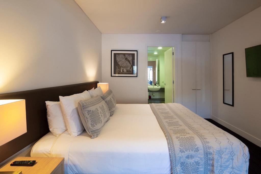 Absolute Lakefront Location - 3 Bedroom Apartment Queenstown Exteriér fotografie